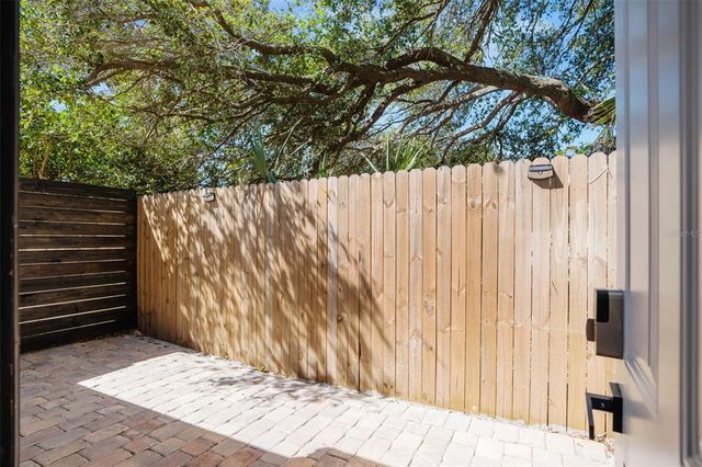 1019 41ST STREET B, Sarasota, FL 34234