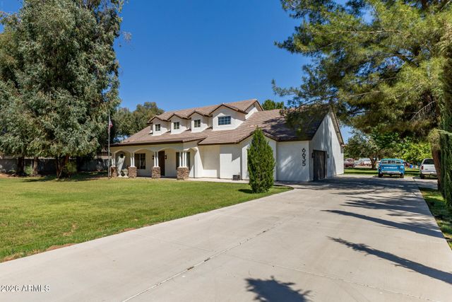 6635 N Citrus Road, Waddell, AZ 85355