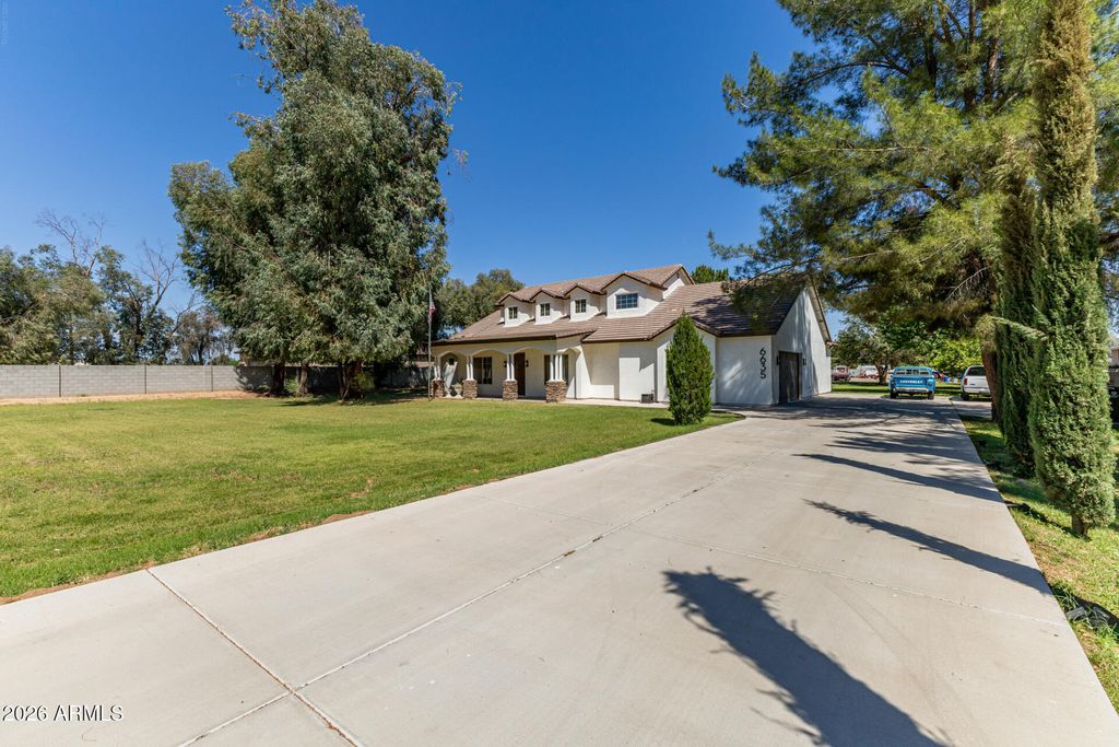 6635 N Citrus Road, Waddell, AZ 85355 — photo 3
