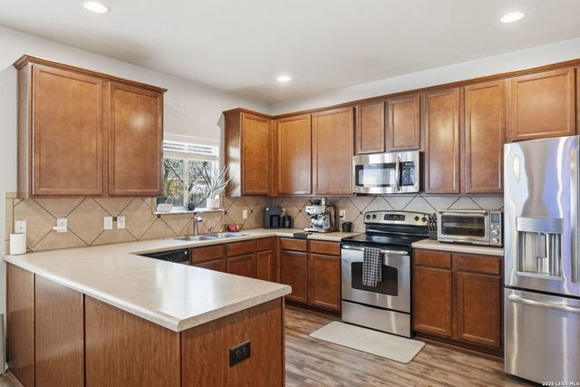 21726 Seminole Oaks, San Antonio, TX 78261