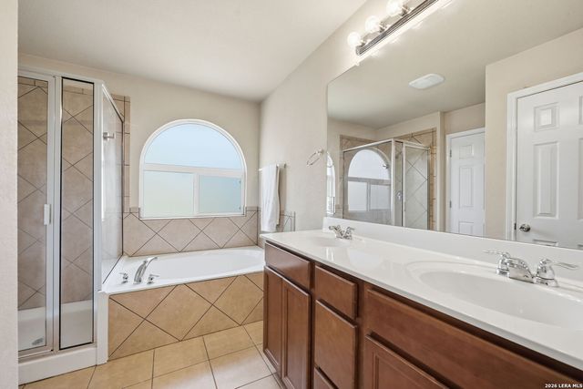 21726 Seminole Oaks, San Antonio, TX 78261