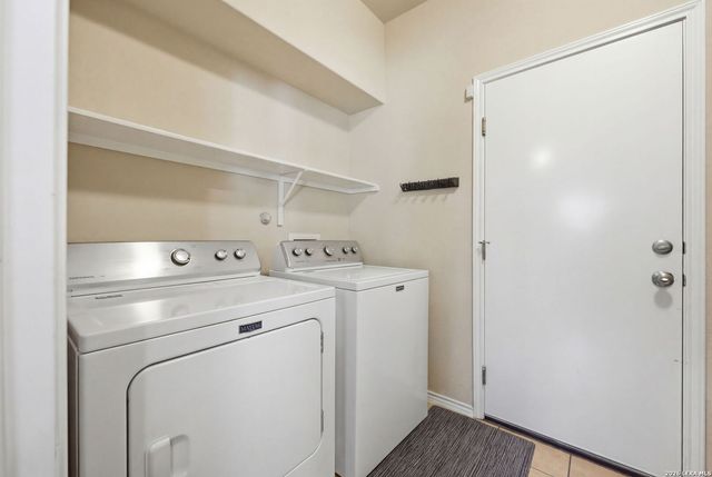 21726 Seminole Oaks, San Antonio, TX 78261