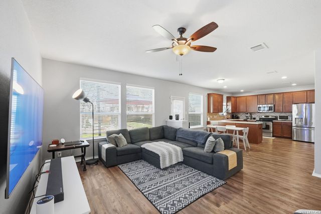 21726 Seminole Oaks, San Antonio, TX 78261