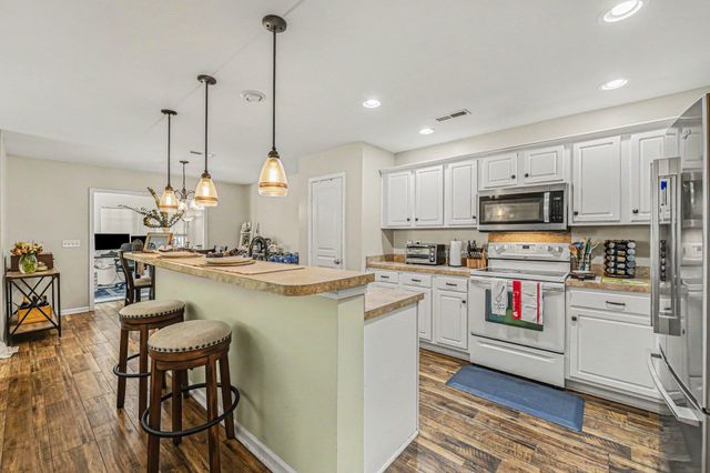 5150 Trump Street 405, North Charleston, SC 29420