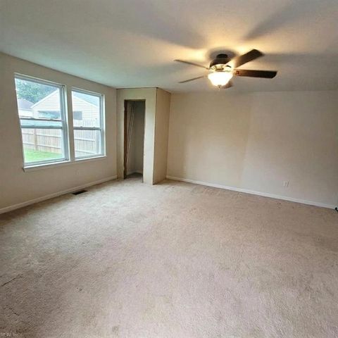5021 Sancillio DR, Virginia Beach, VA 23455