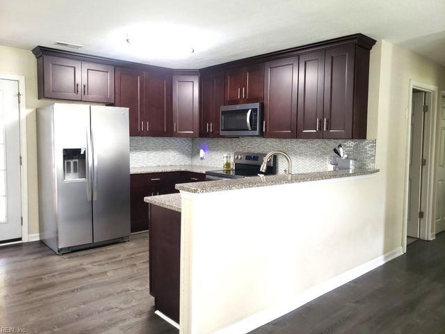 5021 Sancillio DR, Virginia Beach, VA 23455