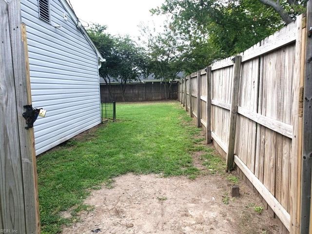 5021 Sancillio DR, Virginia Beach, VA 23455
