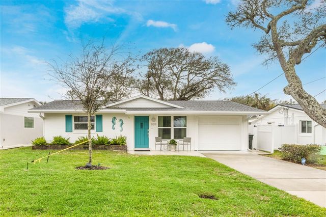809 E 15TH AVENUE, New Smyrna Beach, FL 32169