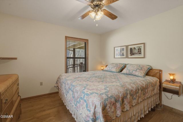 3132 Wears Overlook Lane, Sevierville, TN 37862