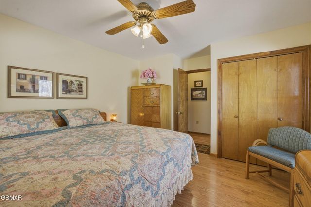 3132 Wears Overlook Lane, Sevierville, TN 37862