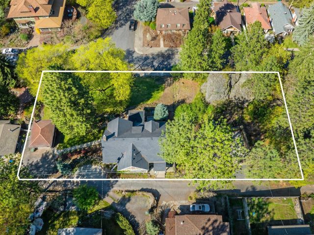 530 E 11th Ave, Spokane, WA 99202