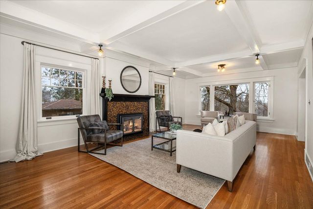 530 E 11th Ave, Spokane, WA 99202