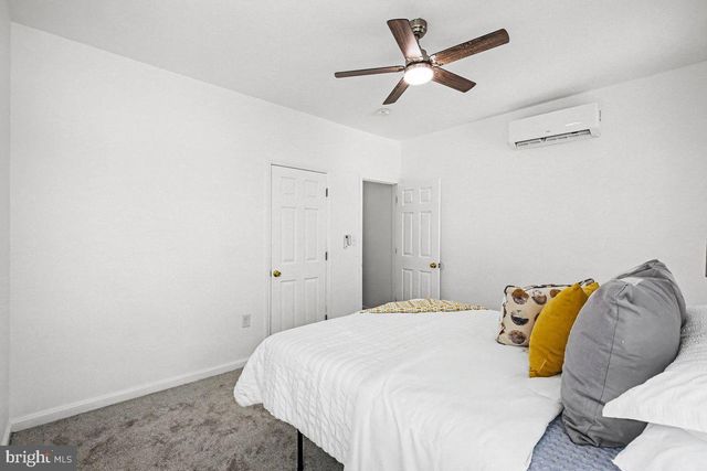 1177 JACKSON ST, Camden, NJ 08104