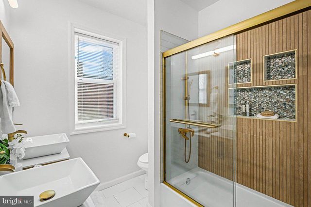 1177 JACKSON ST, Camden, NJ 08104