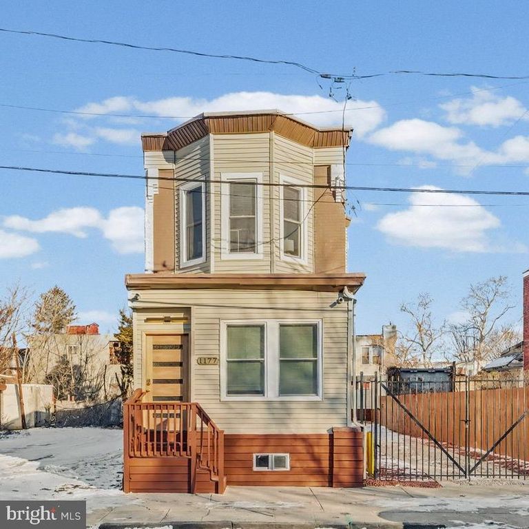 1177 JACKSON ST, Camden, NJ 08104