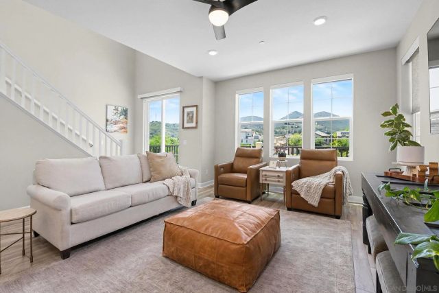 21541 Trail Blazer Ln, Escondido, CA 92029