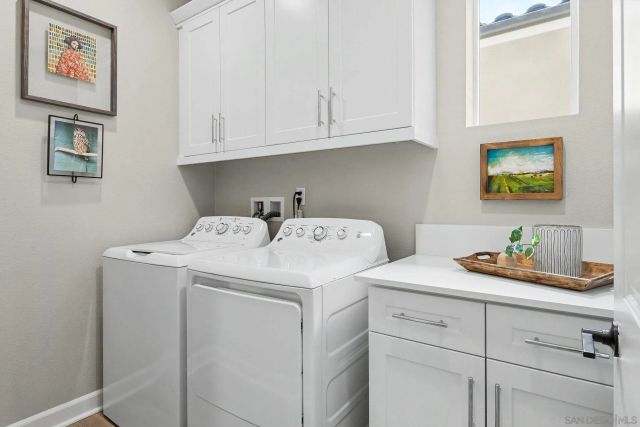 21541 Trail Blazer Ln, Escondido, CA 92029