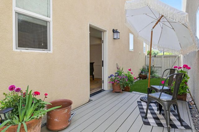 21541 Trail Blazer Ln, Escondido, CA 92029