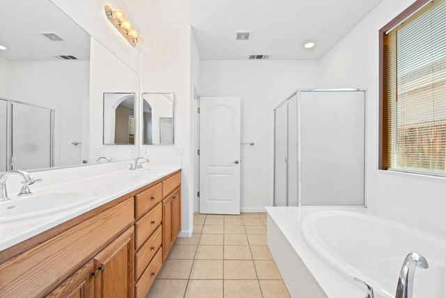 1845 Julian Ave, Modesto, CA 95354