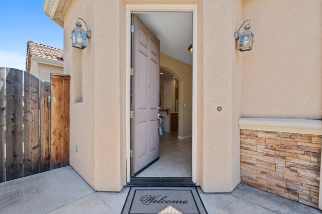 1845 Julian Ave, Modesto, CA 95354