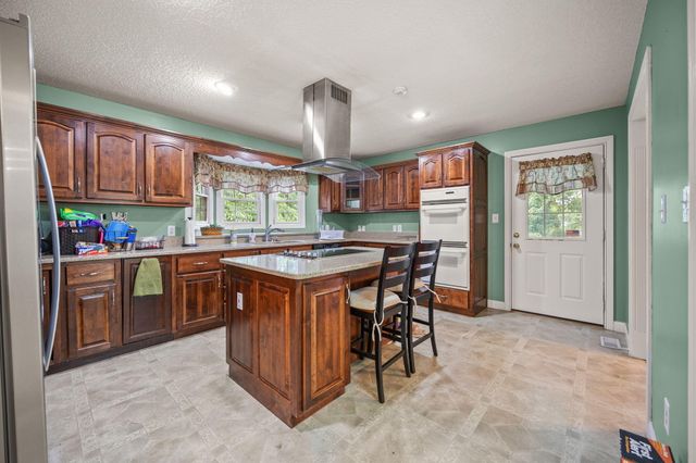 78 Woodhaven Court, Somerset, KY 42503