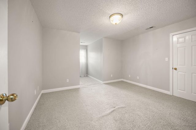 78 Woodhaven Court, Somerset, KY 42503