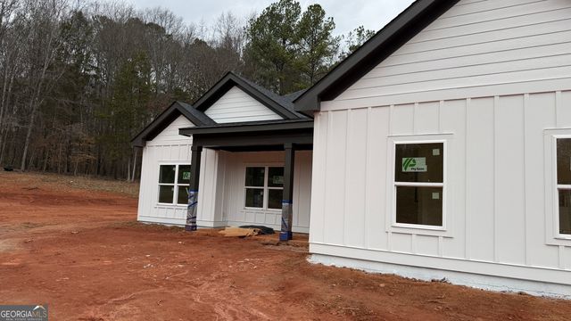 337 W Ridgeway Road, Maysville, GA 30558