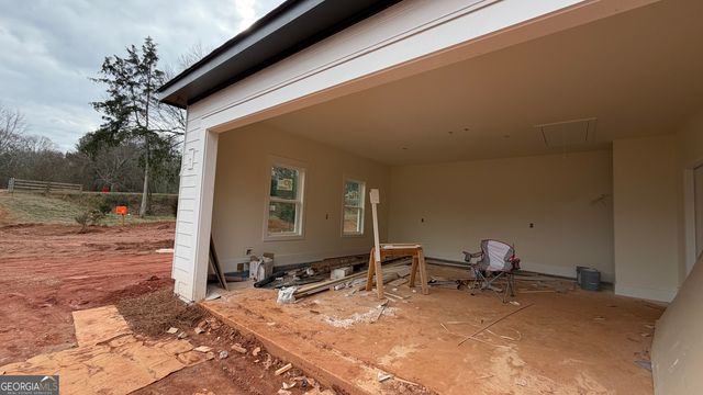 337 W Ridgeway Road, Maysville, GA 30558