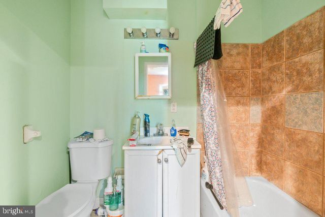 702 HOMESTEAD ST, Baltimore, MD 21218