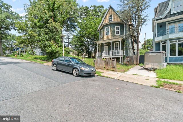 702 HOMESTEAD ST, Baltimore, MD 21218