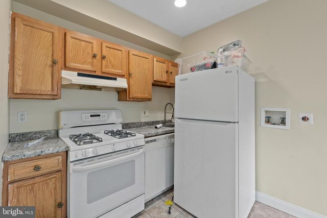 702 HOMESTEAD ST, Baltimore, MD 21218