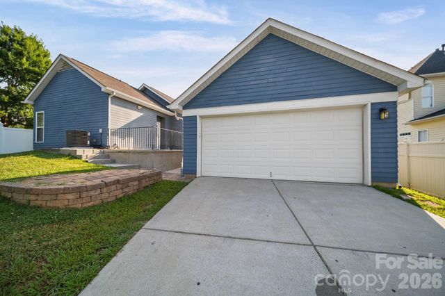 4104 Vance Road N, Huntersville, NC 28078