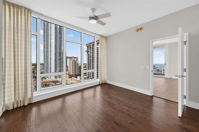 175 1ST STREET S 1801, St Petersburg, FL 33701