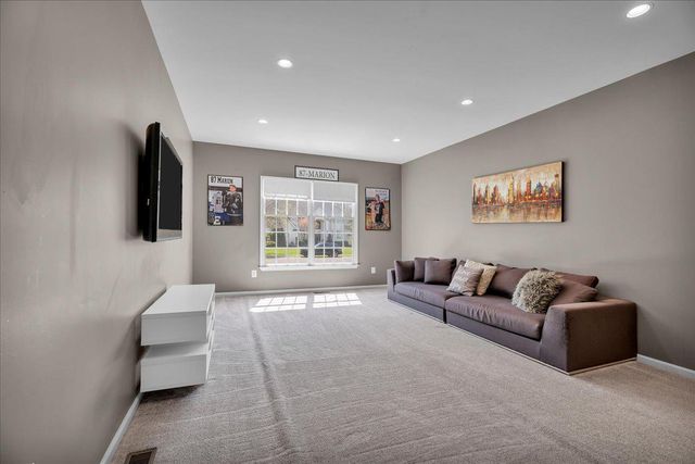 303 BELMONT CT, Mullica Hill, NJ 08062