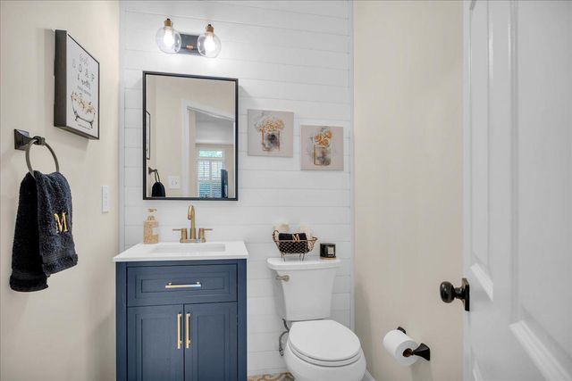 303 BELMONT CT, Mullica Hill, NJ 08062