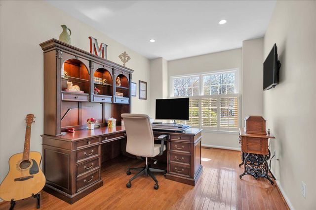 303 BELMONT CT, Mullica Hill, NJ 08062