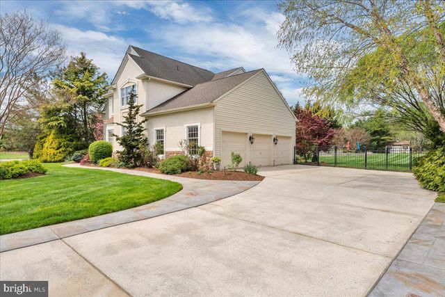 303 BELMONT CT, Mullica Hill, NJ 08062