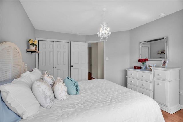 303 BELMONT CT, Mullica Hill, NJ 08062