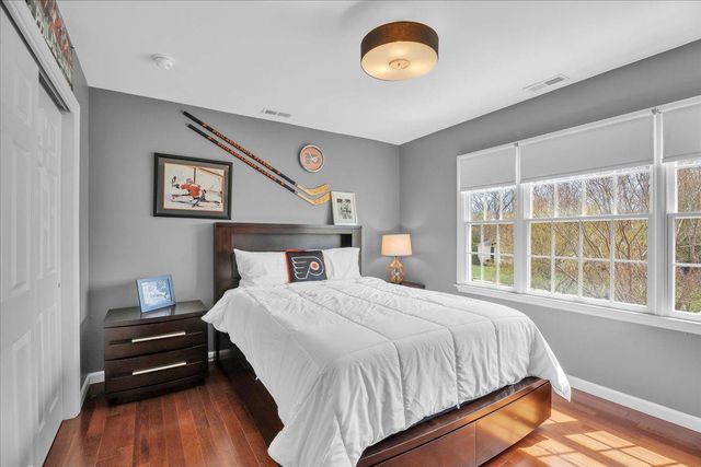 303 BELMONT CT, Mullica Hill, NJ 08062