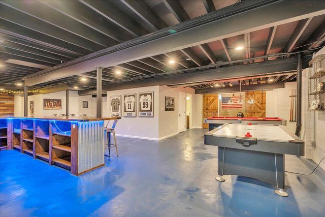 303 BELMONT CT, Mullica Hill, NJ 08062