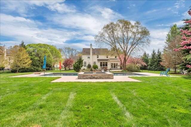 303 BELMONT CT, Mullica Hill, NJ 08062