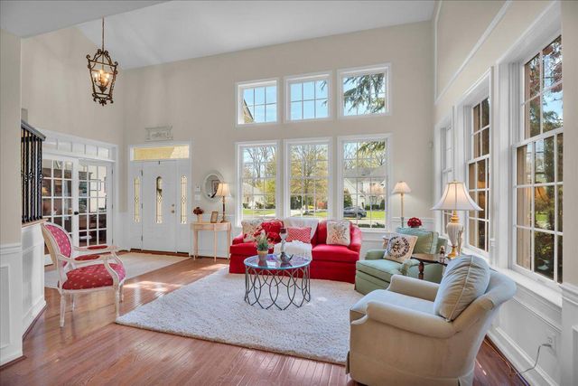 303 BELMONT CT, Mullica Hill, NJ 08062