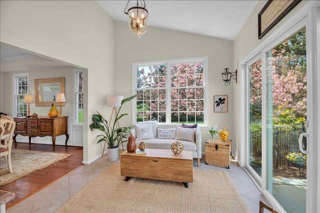 303 BELMONT CT, Mullica Hill, NJ 08062