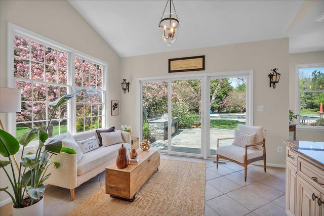 303 BELMONT CT, Mullica Hill, NJ 08062