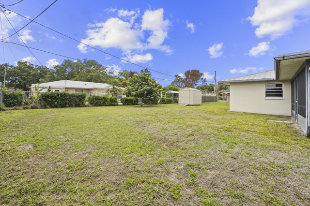 1919 Quail Court, Fort Pierce, FL 34982