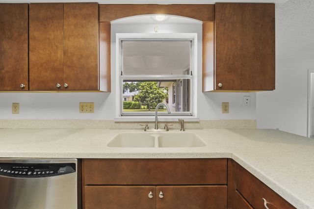 1919 Quail Court, Fort Pierce, FL 34982