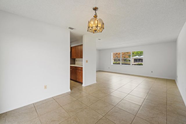 1919 Quail Court, Fort Pierce, FL 34982