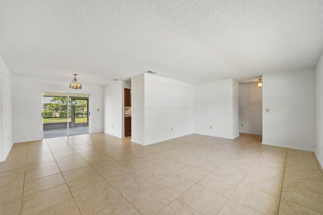 1919 Quail Court, Fort Pierce, FL 34982