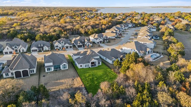 1321 Mcclintock Drive, Shady Shores, TX 76208