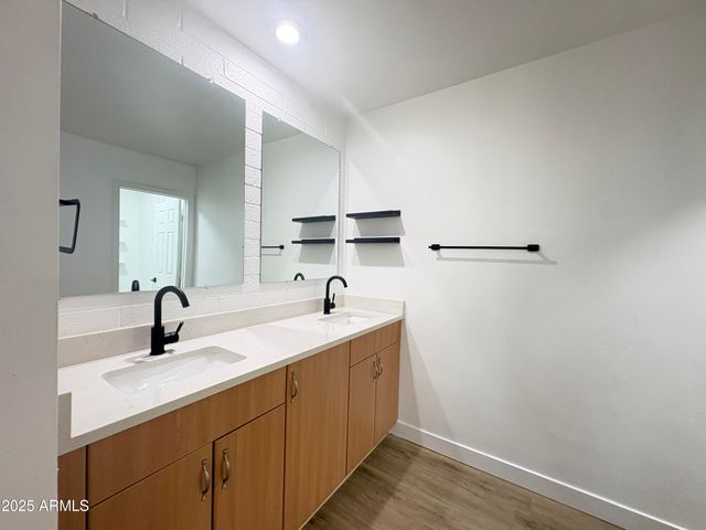 7325 E BELLEVIEW Street 1012, Scottsdale, AZ 85257